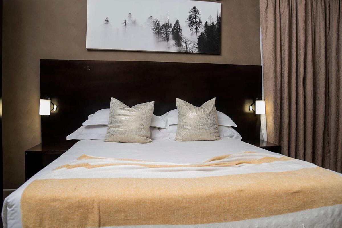 Peaconwood Boutique Villa Palapye Bagian luar foto