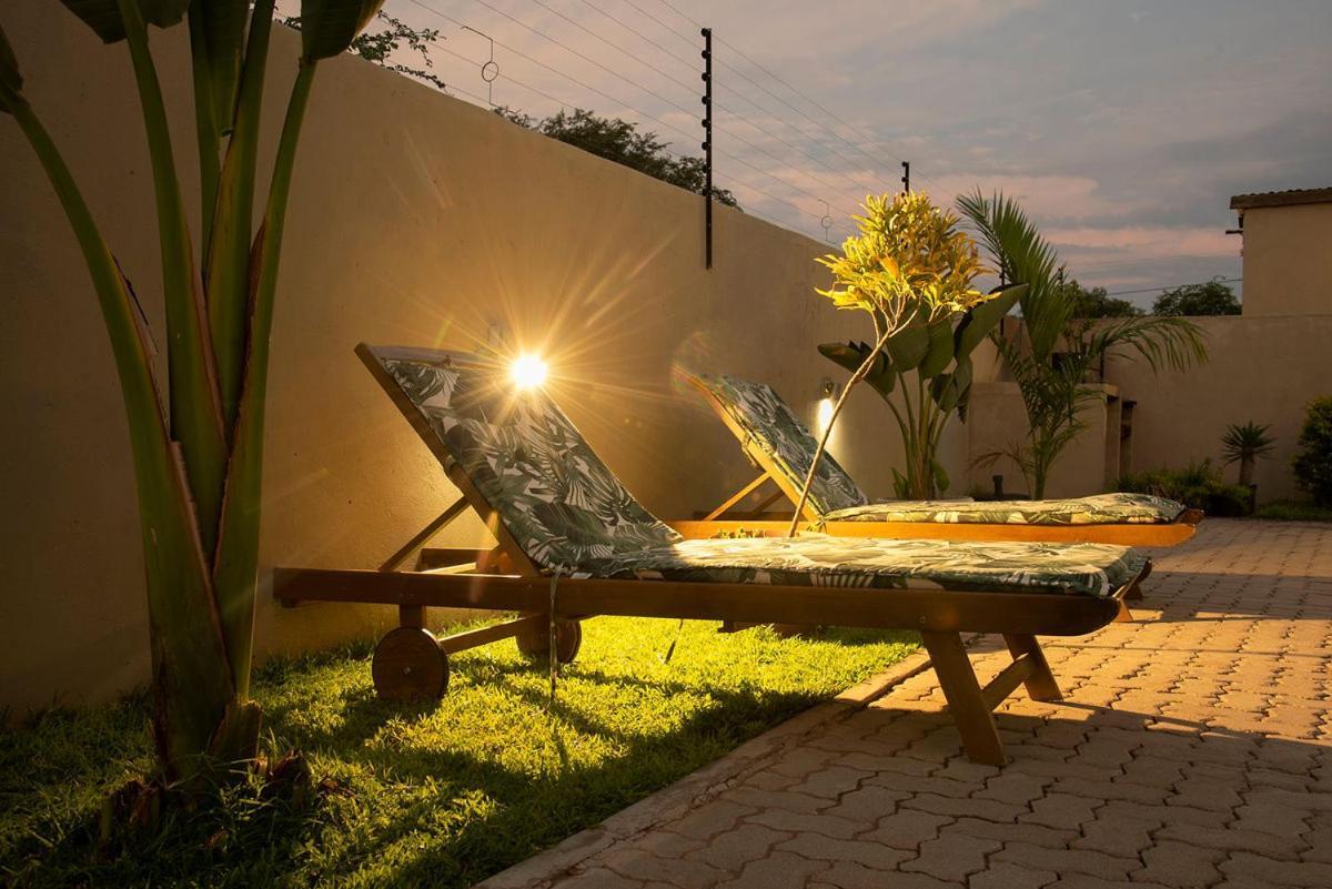 Peaconwood Boutique Villa Palapye Bagian luar foto