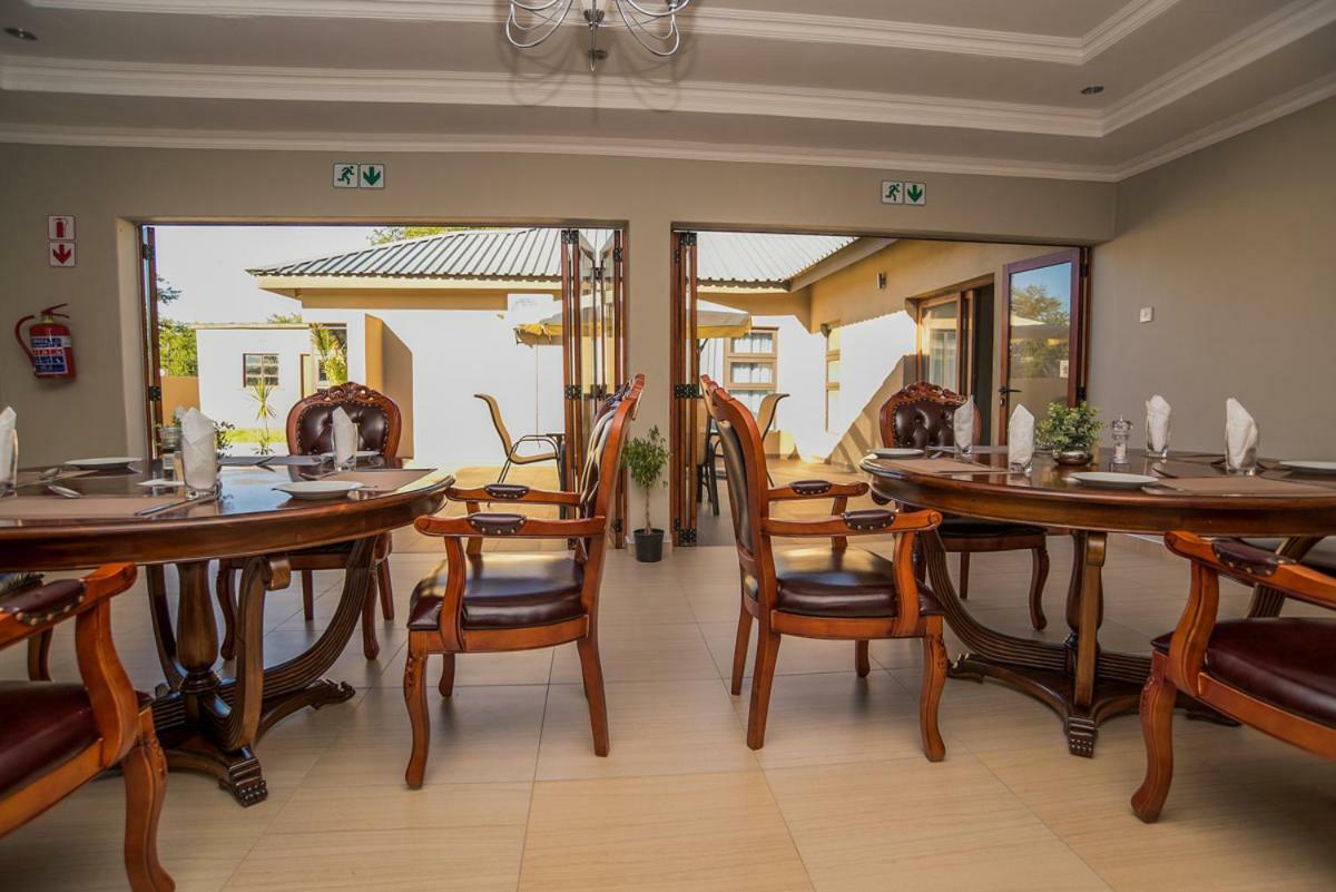 Peaconwood Boutique Villa Palapye Bagian luar foto