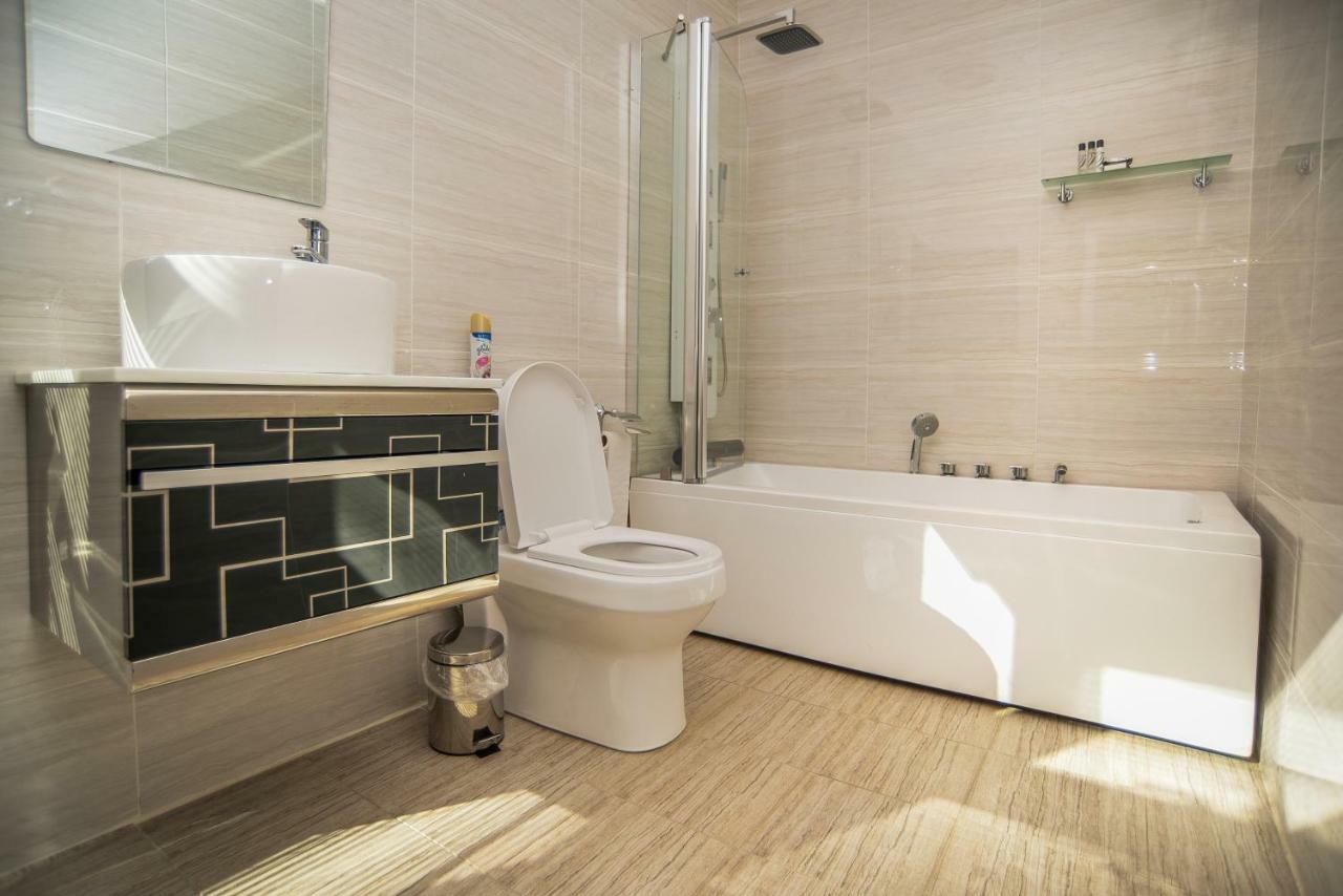 Peaconwood Boutique Villa Palapye Bagian luar foto